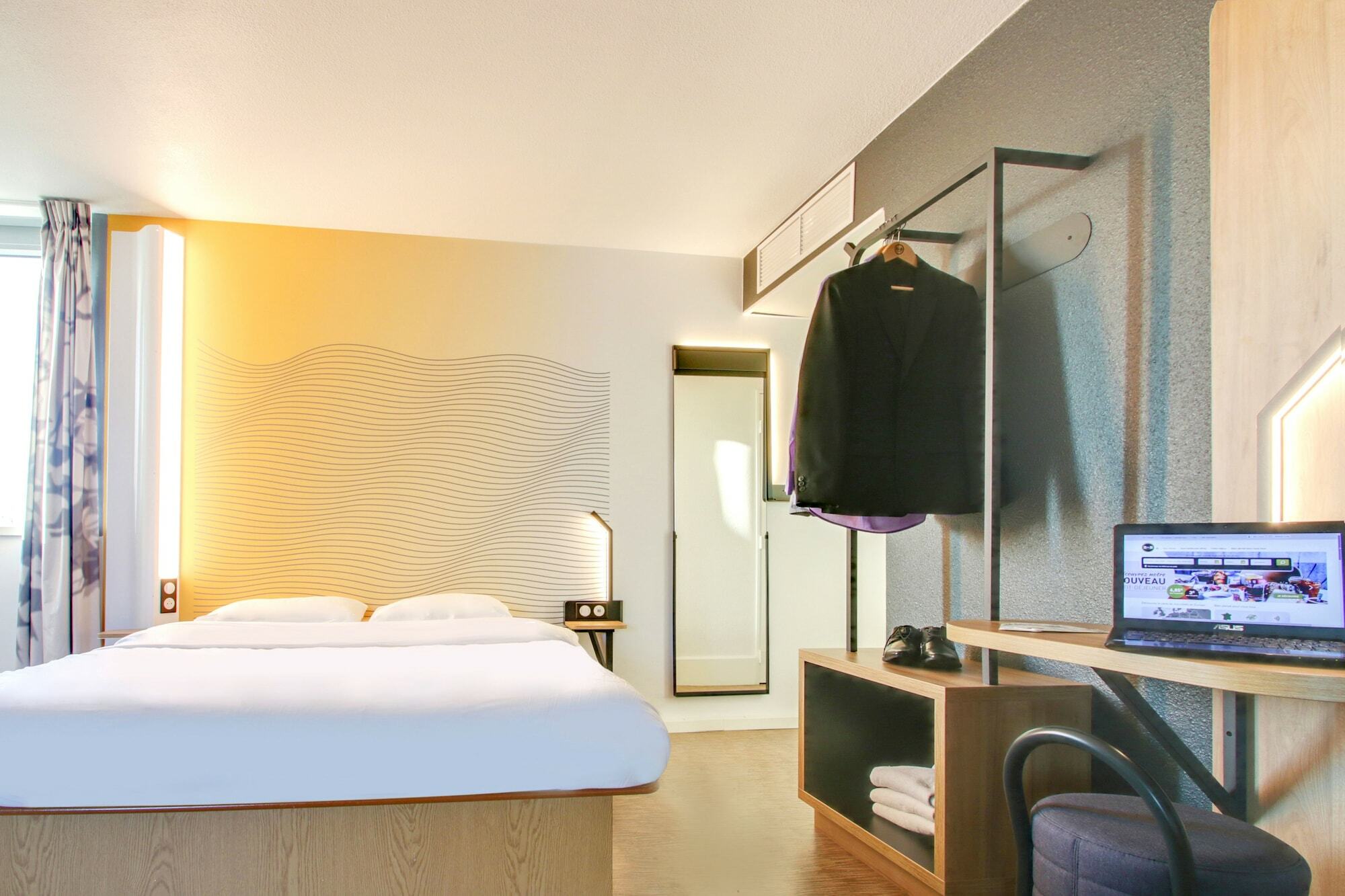 B&B Hotel Reims Bezannes Exteriör bild