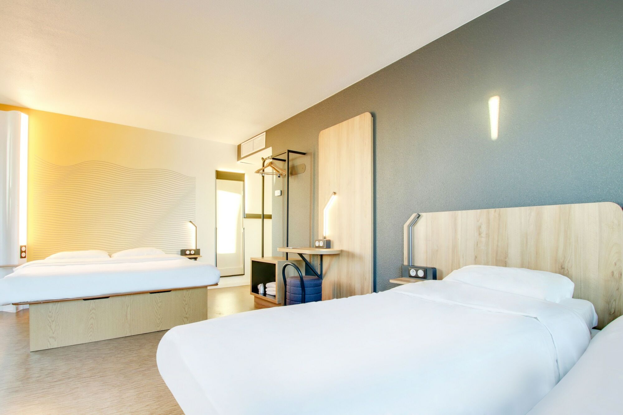 B&B Hotel Reims Bezannes Exteriör bild